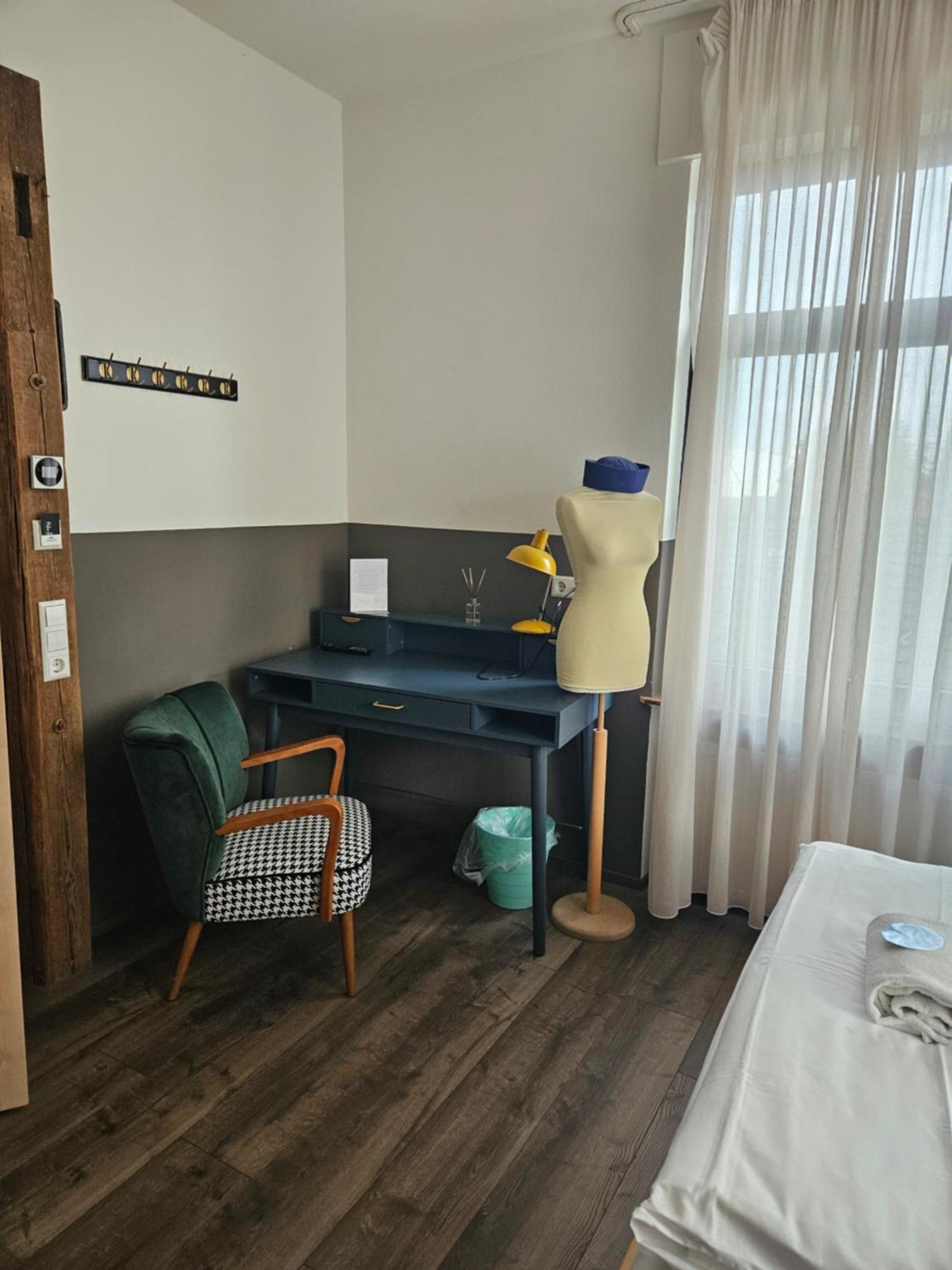 Hafen 17 Hotel Kueche Bar Kehl Bagian luar foto